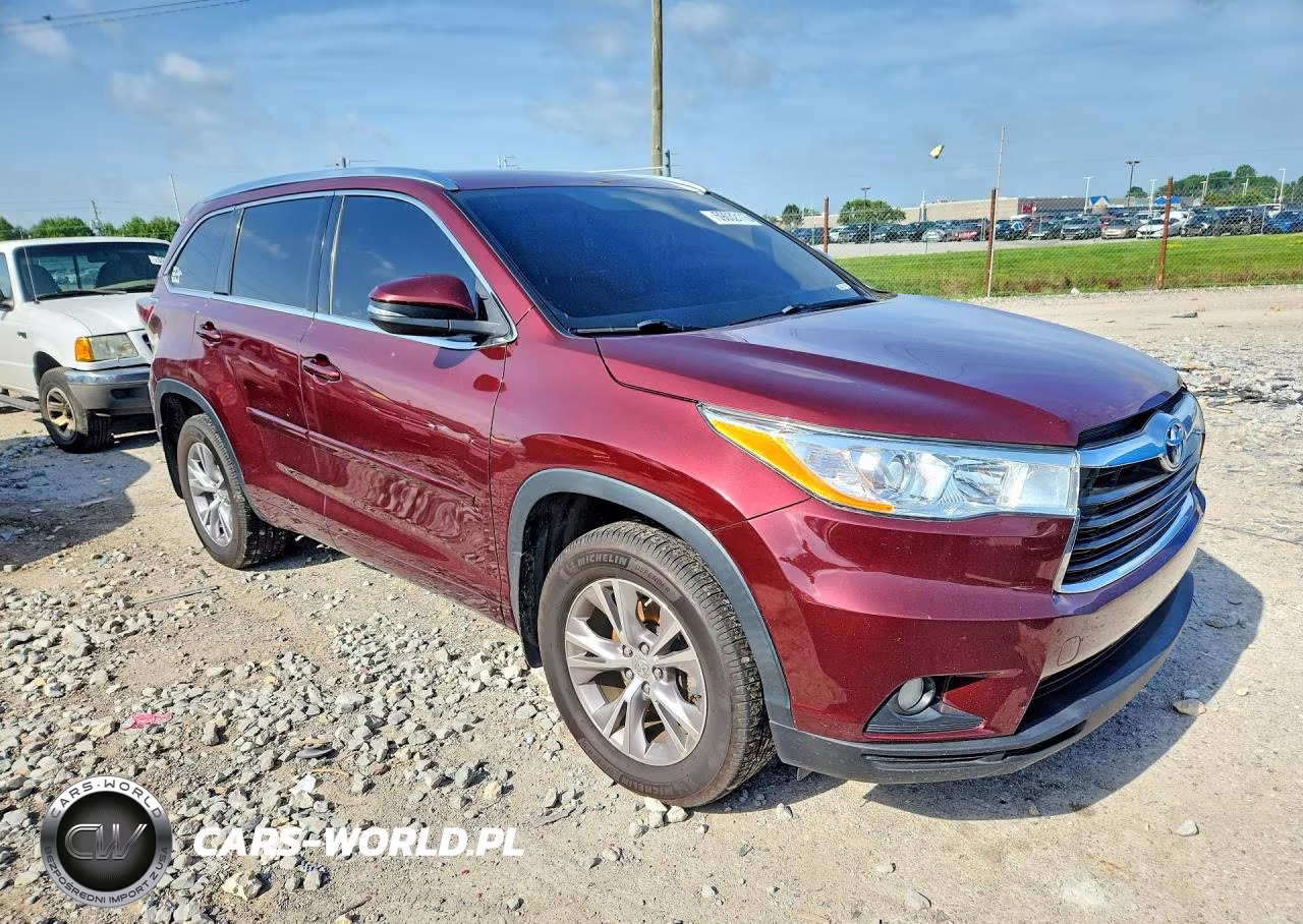 2015 Toyota Highlander Xle VIN:5TDKKRFH8FS059565 - 4