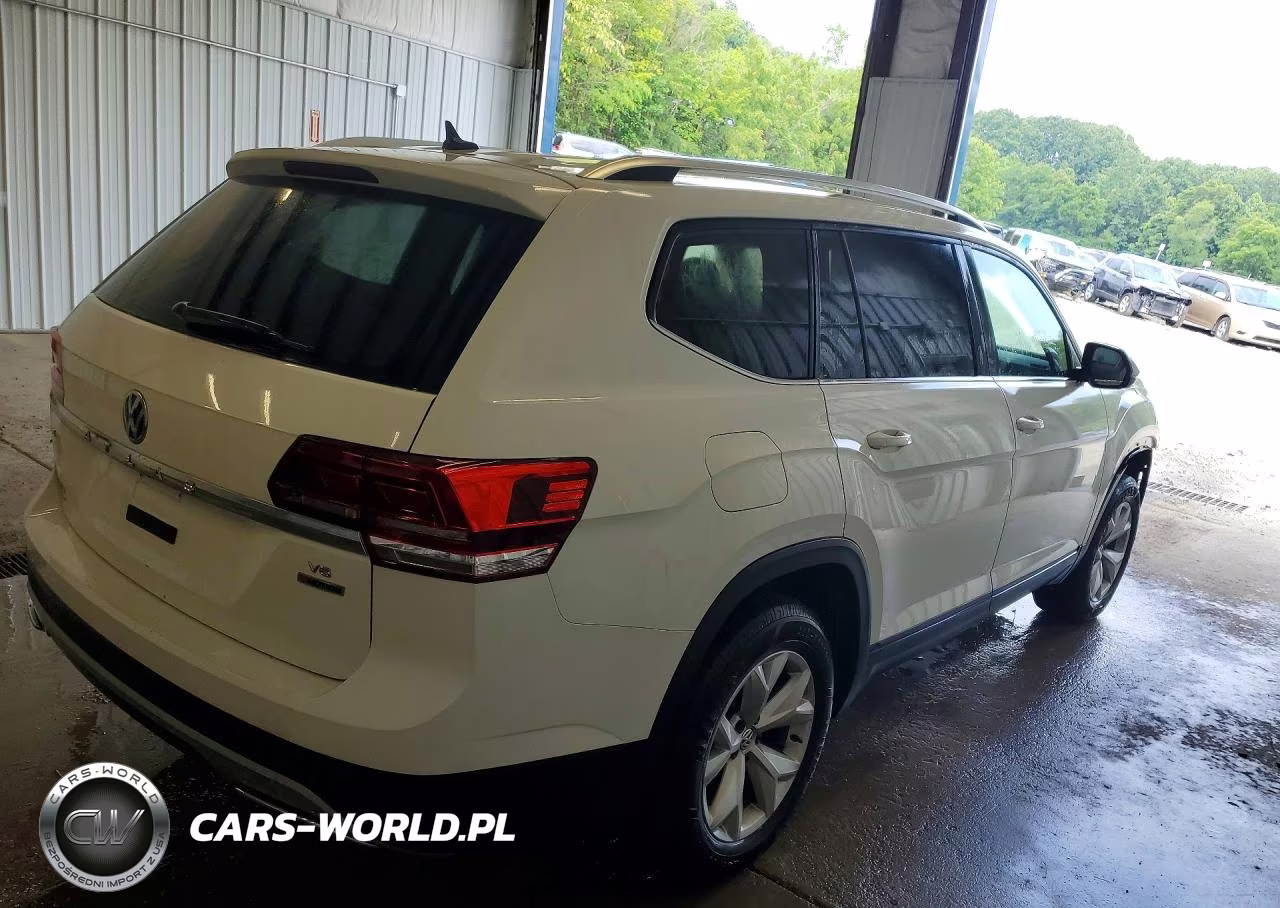2018 Volkswagen Atlas Se VIN:1V2LR2CAXJC579712 - 3