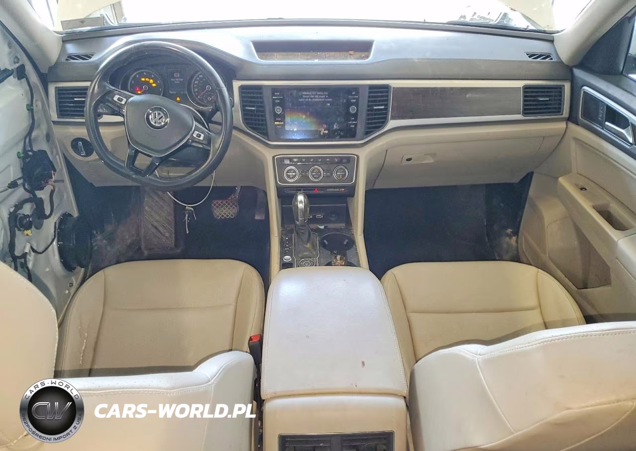 2018 Volkswagen Atlas Se VIN:1V2LR2CAXJC579712 - 8