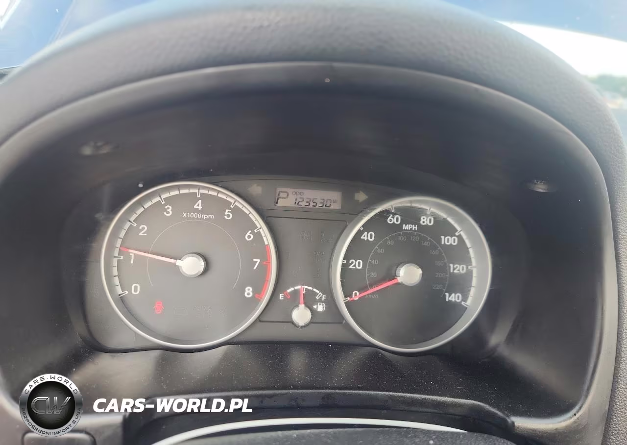 2010 Hyundai Accent Gs VIN:KMHCM3AC5AU167116 - 9