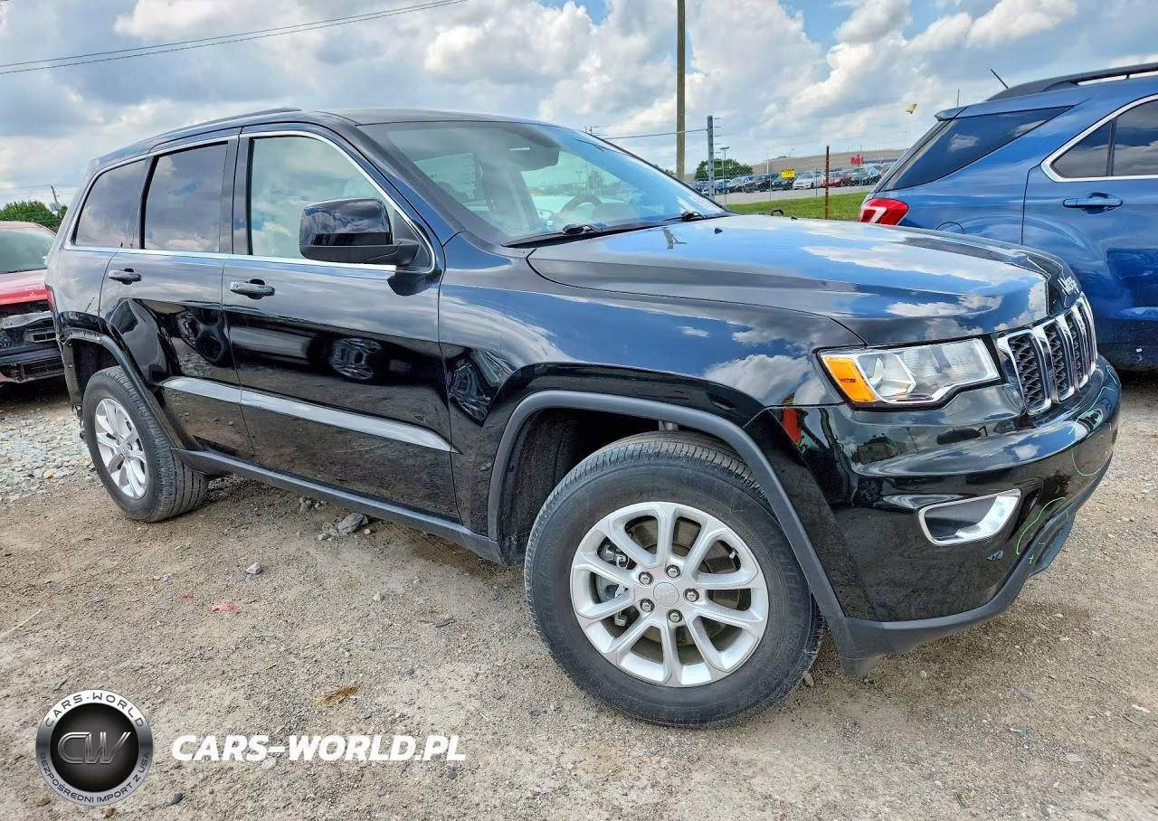 2022 Jeep Grand Cherokee Laredo E VIN:1C4RJFAGXNC162470 - 4