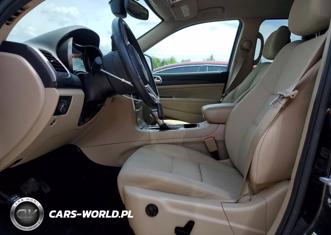 2022 Jeep Grand Cherokee Laredo E VIN:1C4RJFAGXNC162470 - 7
