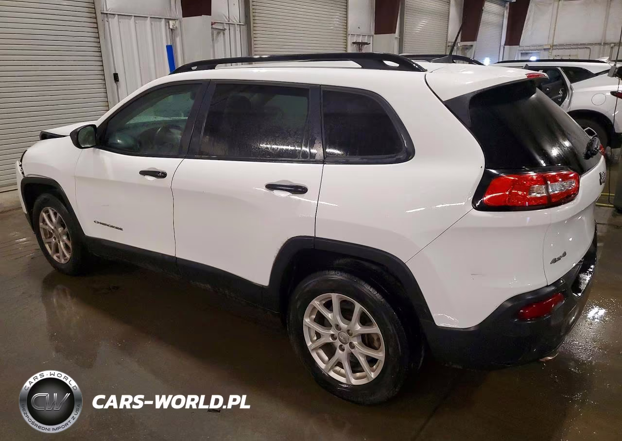2016 Jeep Cherokee Sport VIN:1C4PJMAB2GW240404 - 2