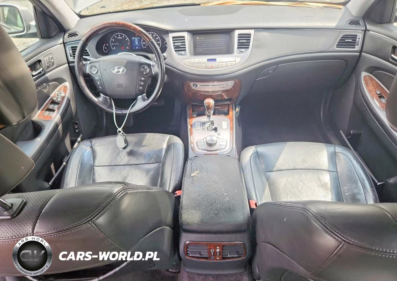 2011 Hyundai Genesis 4.6L VIN:KMHGC4DF0BU133019 - 8