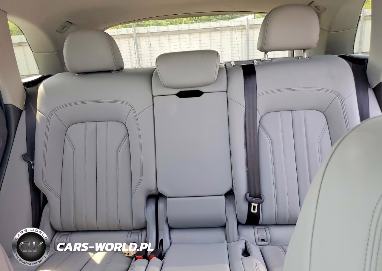 2023 Audi Q5 Premium 45 VIN:WA1GAAFY0P2177218 - 10