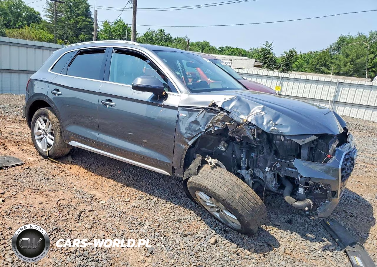 2023 Audi Q5 Premium 45 VIN:WA1GAAFY0P2177218 - 4