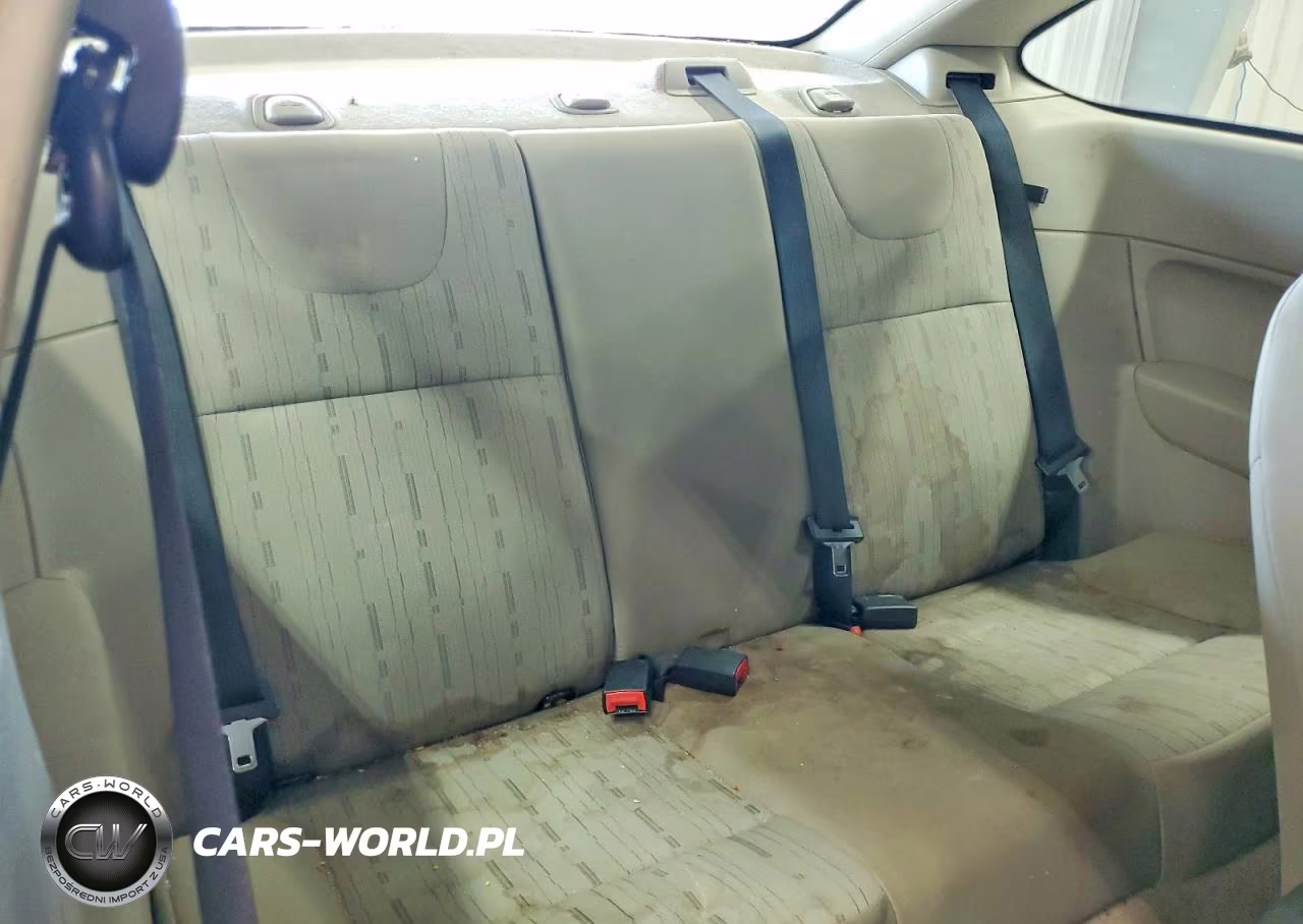 2008 Ford Focus Se VIN:1FAHP33NX8W112908 - 10