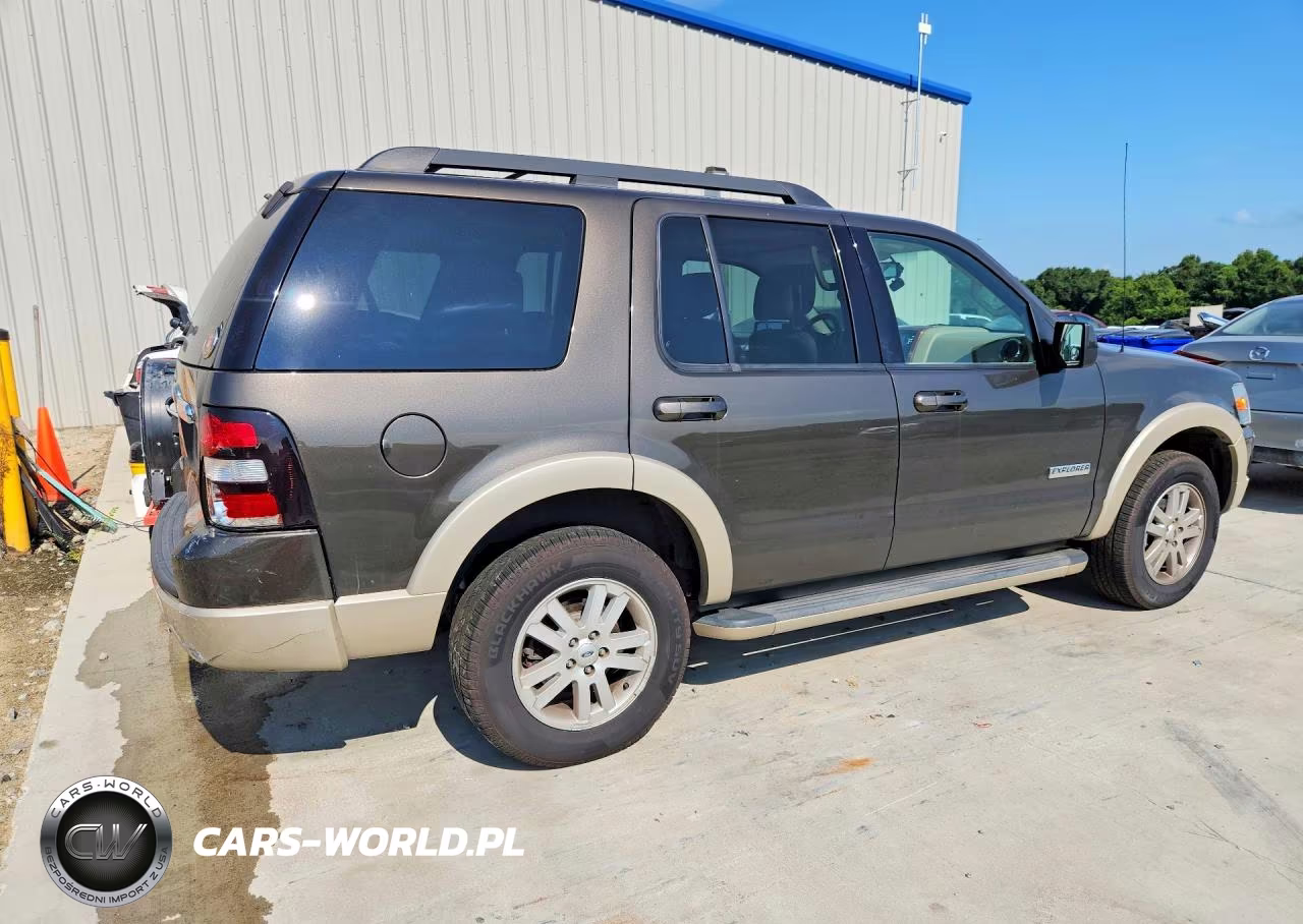 2008 Ford Explorer Eddie Bauer VIN:1FMEU64E68UA42806 - 3