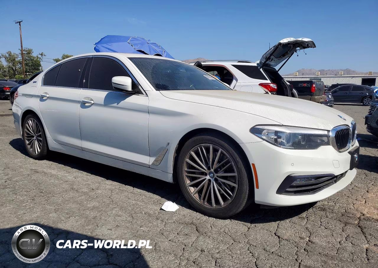 2018 BMW 530E VIN:WBAJA9C54JB250471 - 4