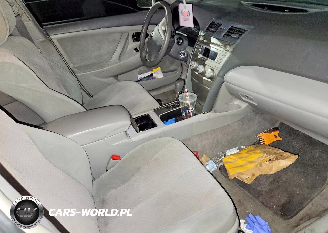 2011 Toyota Camry Se VIN:JTNBK3EK3B3051505 - 13