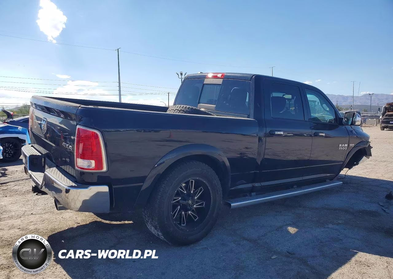 2014 Ram 1500 Laramie VIN:1C6RR7VT5ES124339 - 3