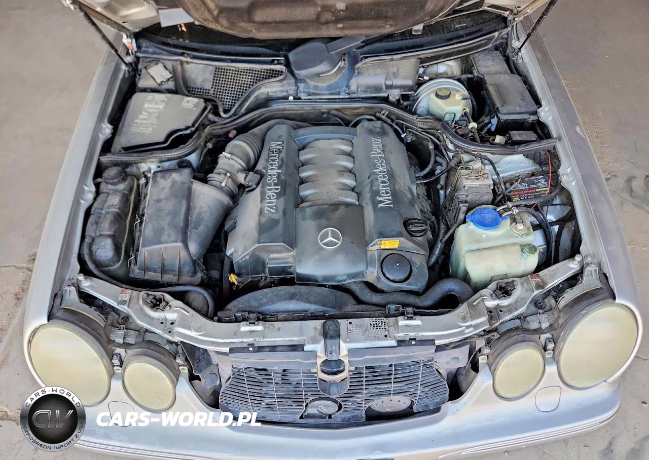 2000 Mercedes-Benz E 430 VIN:WDBJF83J4YX035860 - 11
