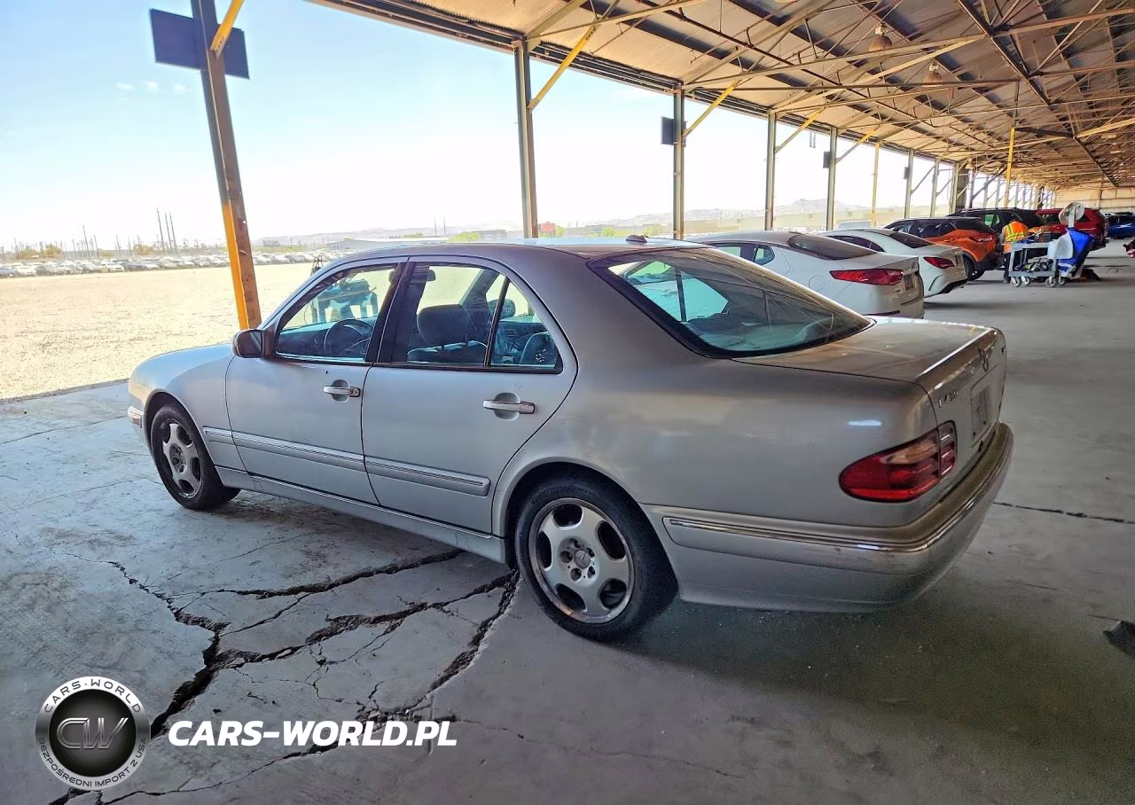 2000 Mercedes-Benz E 430 VIN:WDBJF83J4YX035860 - 2