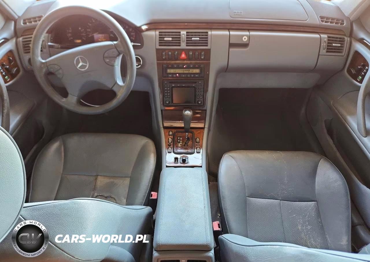 2000 Mercedes-Benz E 430 VIN:WDBJF83J4YX035860 - 8