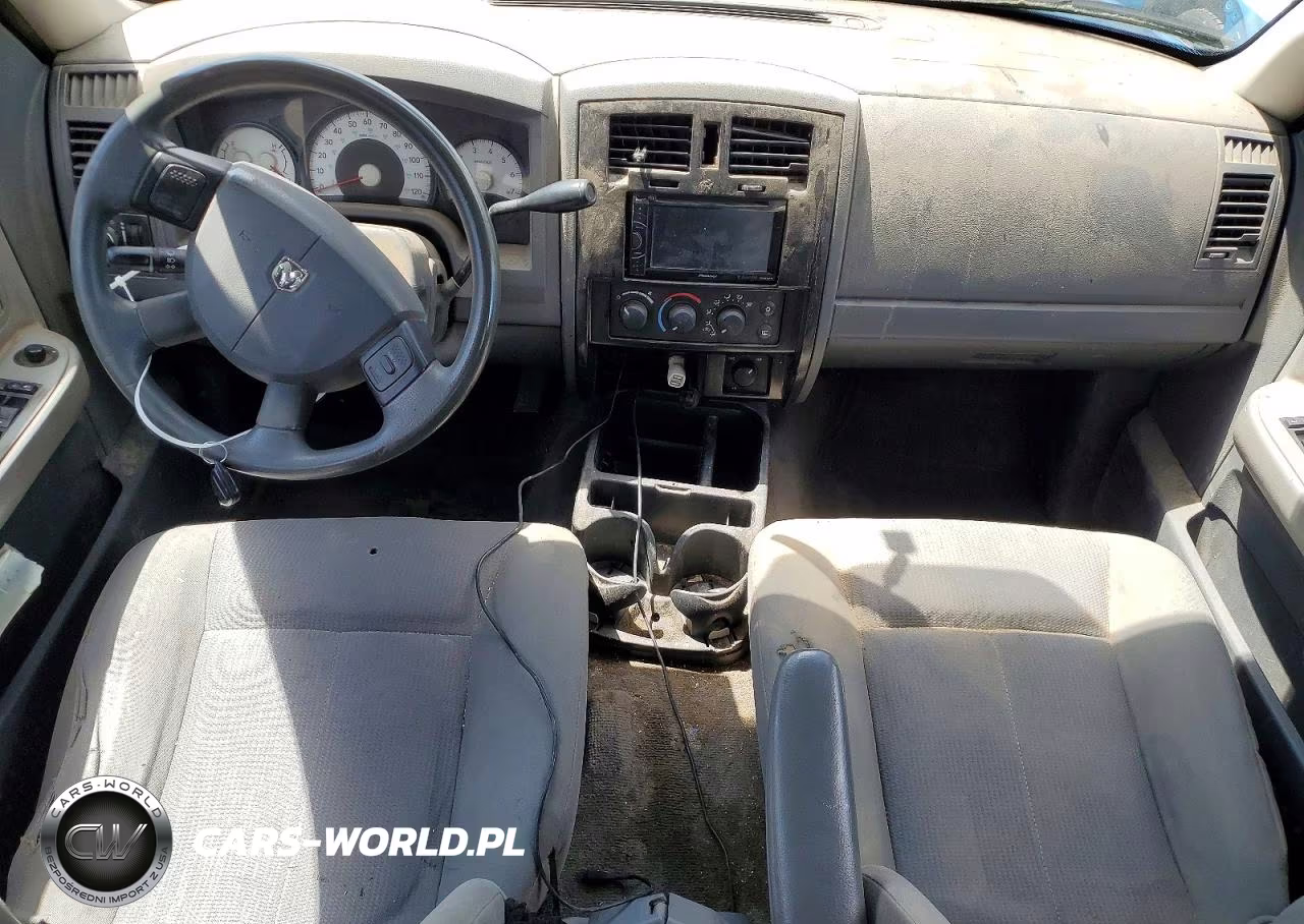 2006 Dodge Dakota Quad VIN:1D7HW28K76S657190 - 8