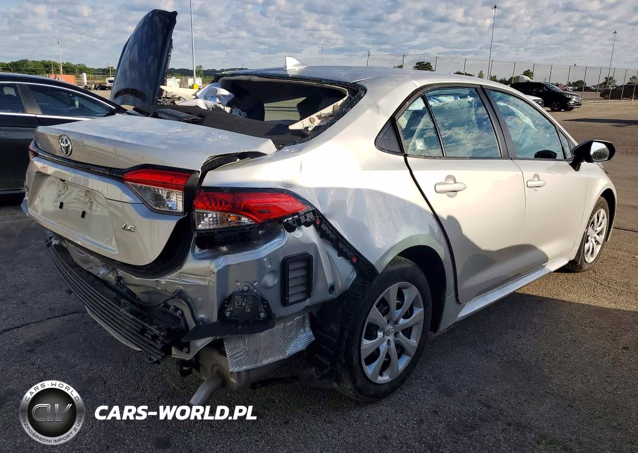 2026 Toyota Corolla Le VIN:5YFB4MDE8TP379043 - 10