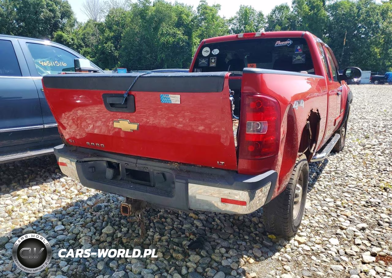 2007 Chevrolet Silverado K2500 Heavy Duty VIN:1GCHK29K07E592879 - 3
