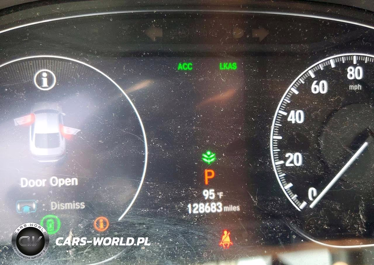 2018 Honda Accord Touring VIN:1HGCV1F91JA086197 - 9