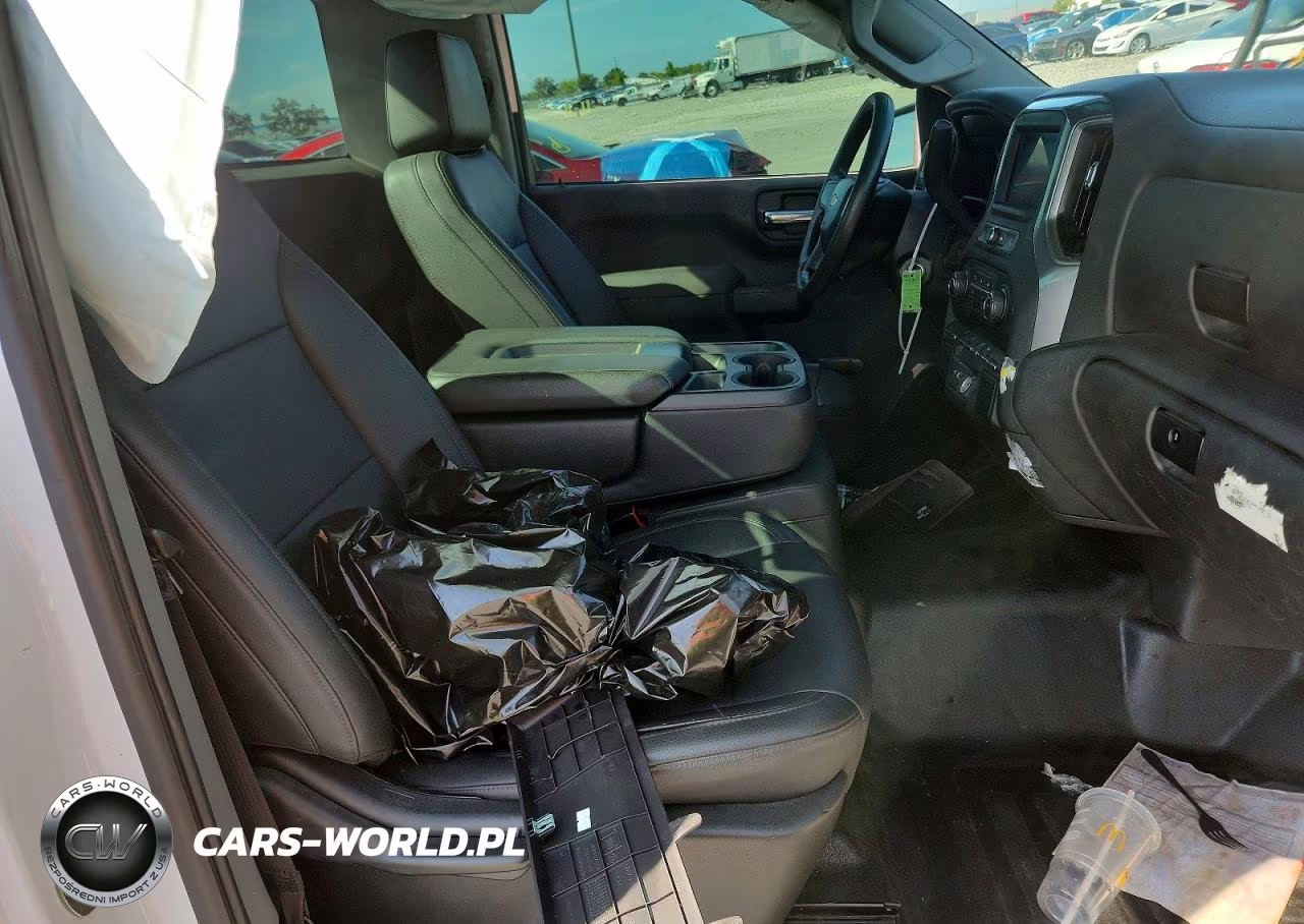 2022 Chevrolet Silverado Ltd C1500 VIN:3GCNWAEK0NG207785 - 10