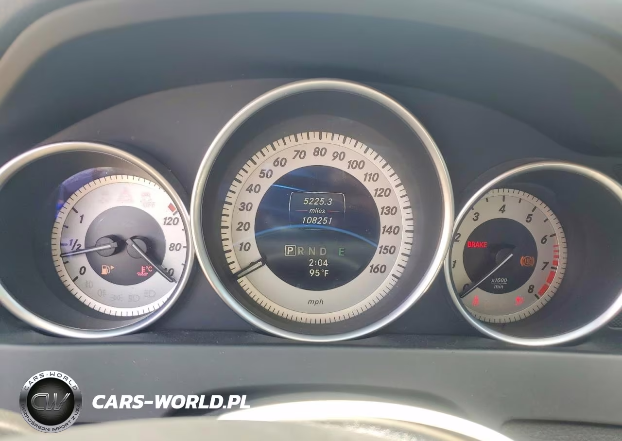 2014 Mercedes-Benz C 250 VIN:WDDGJ4HB2EG282090 - 9