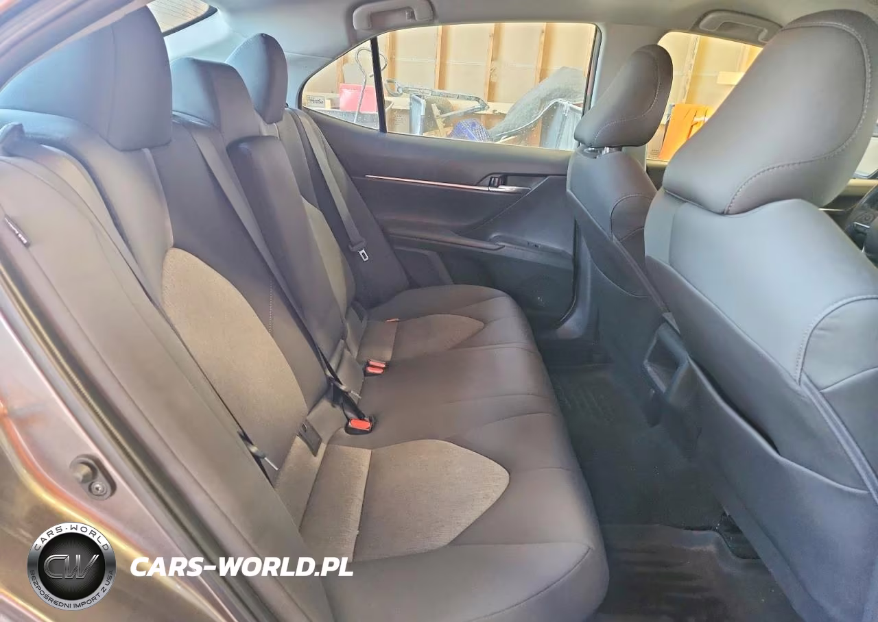 2022 Toyota Camry Le VIN:4T1C31AK0NU041217 - 10