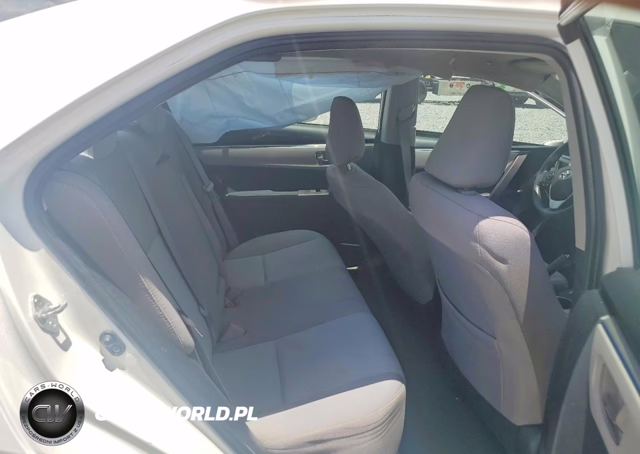 2015 Toyota Corolla Le VIN:2T1BURHE4FC453036 - 10