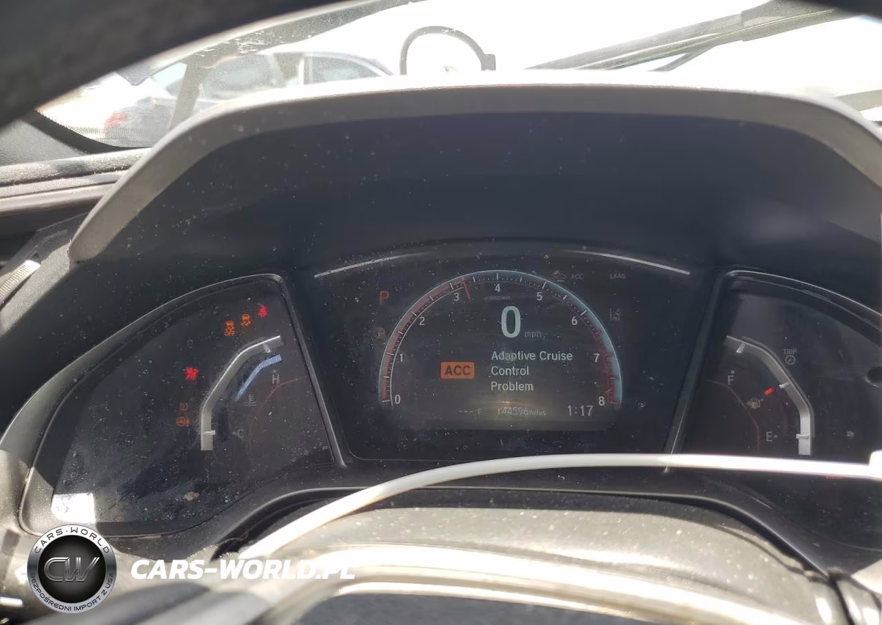 2017 Honda Civic Sport Touring VIN:SHHFK7H90HU215406 - 9