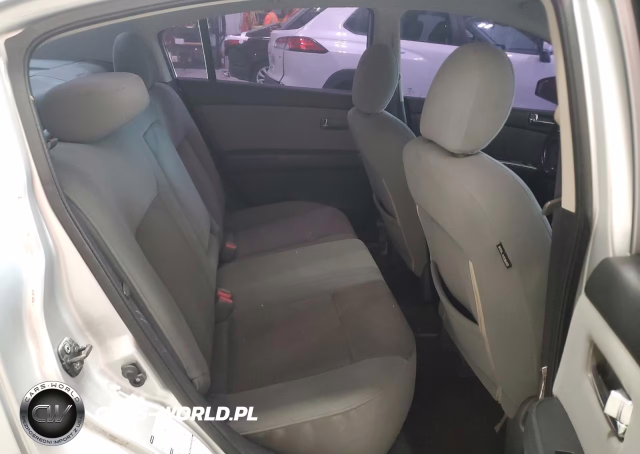 2010 Nissan Sentra 2.0 VIN:3N1AB6AP1AL614723 - 10