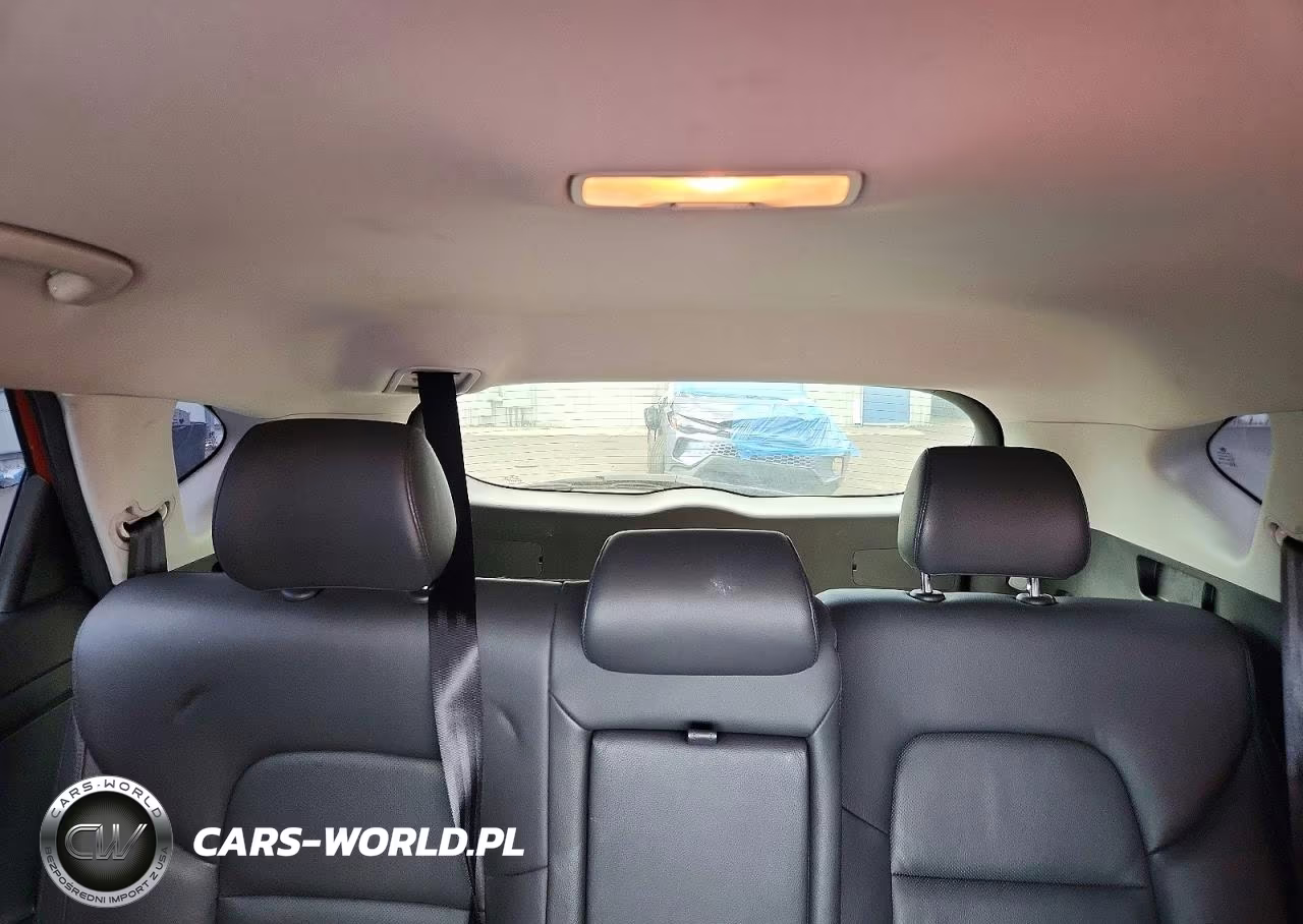 2017 Hyundai Tucson Se Plus VIN:KM8J33A46HU406203 - 10