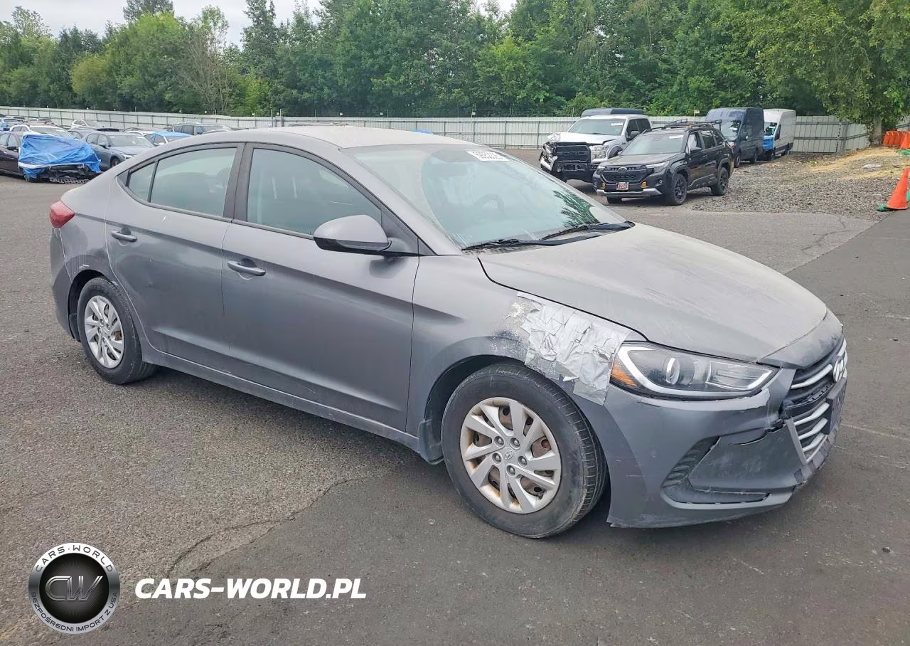 2018 Hyundai Elantra Se VIN:5NPD74LFXJH330253 - 4
