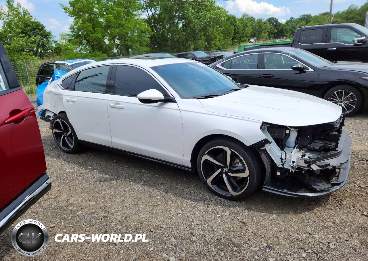 2025 Honda Accord Touring Hybrid VIN:1HGCY2F86SA000825 - 4