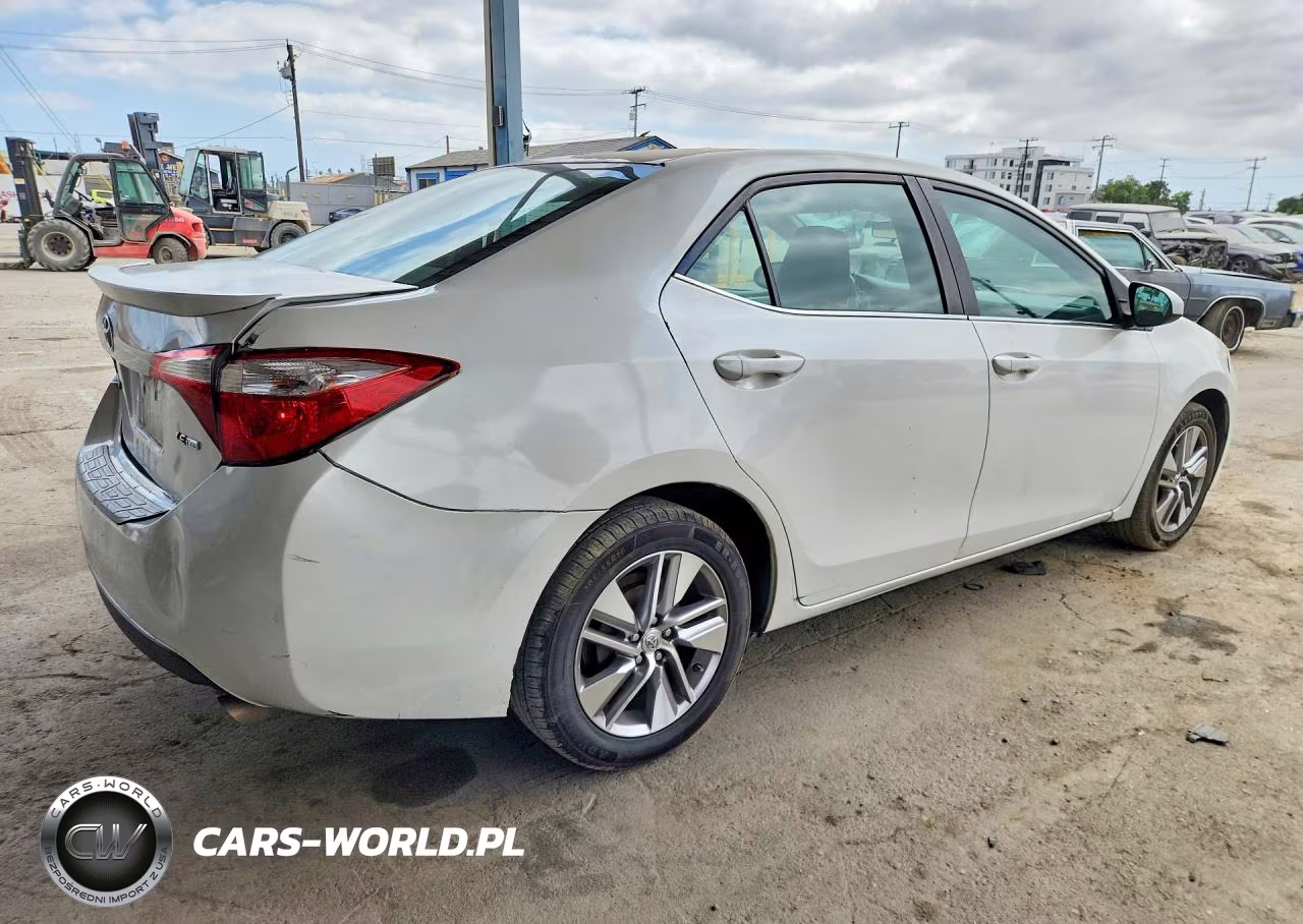 2014 Toyota Corolla Le Eco Premium VIN:5YFBPRHE0EP121584 - 3