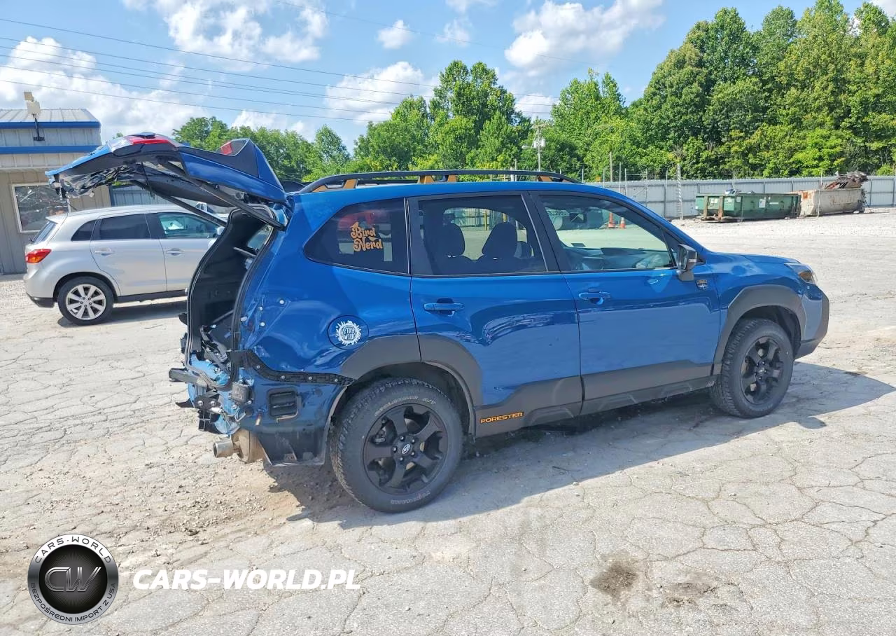 2024 Subaru Forester Wilderness VIN:JF2SKAJC6RH527395 - 3
