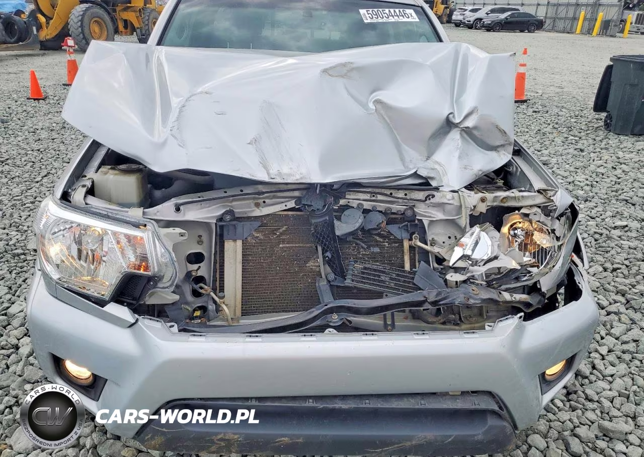 2012 Toyota Tacoma Double Cab VIN:3TMLU4EN4CM099937 - 11