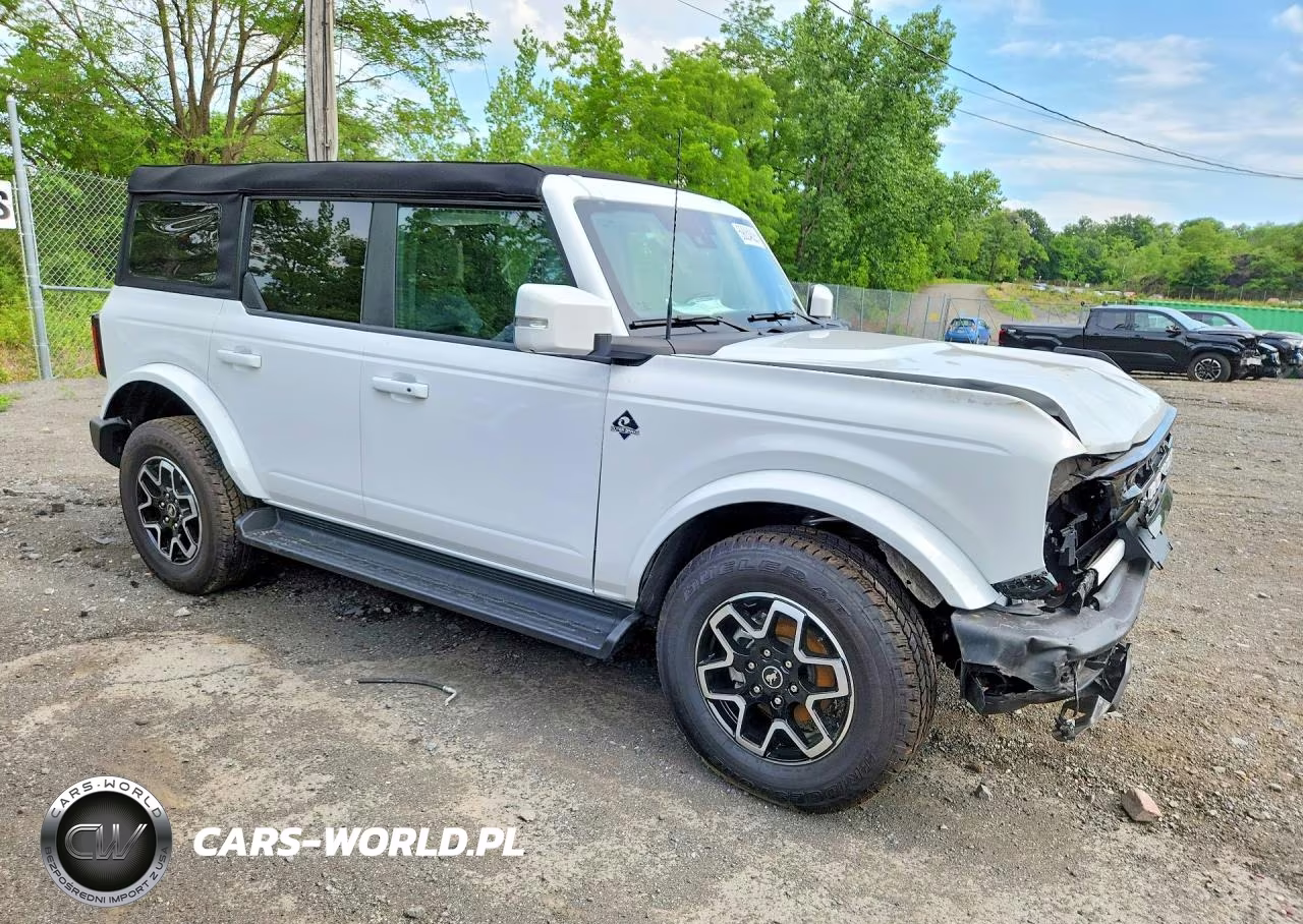 2025 Ford Bronco Outer Banks VIN:1FMDE8BH4SLB18604 - 4