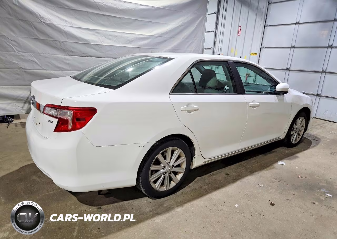 2013 Toyota Camry Xle VIN:4T1BF1FK8DU238193 - 3