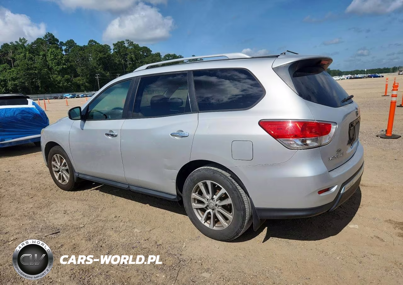 2015 Nissan Pathfinder S VIN:5N1AR2MN5FC709117 - 2