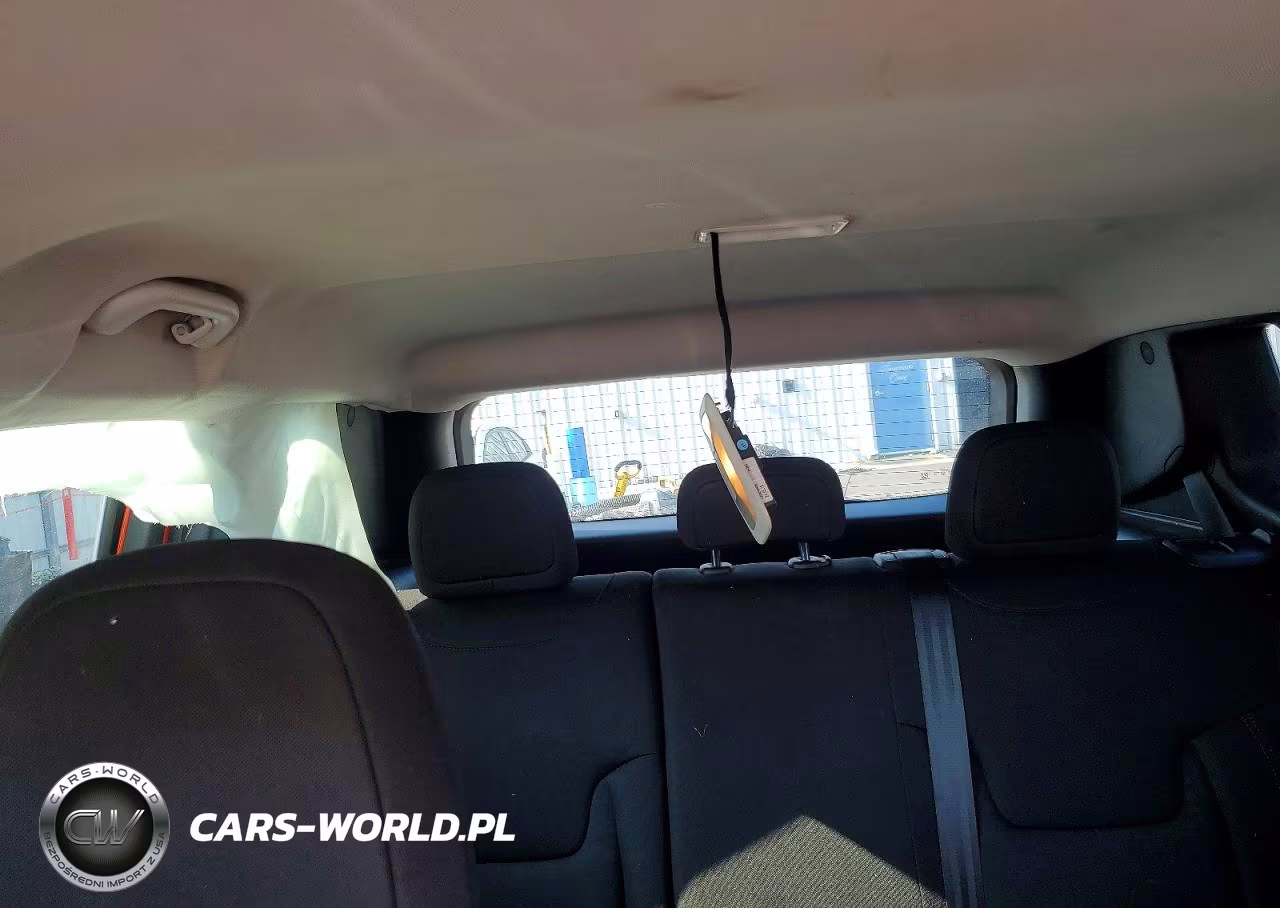 2019 Jeep Renegade Trailhawk VIN:ZACNJBC17KPK64054 - 10