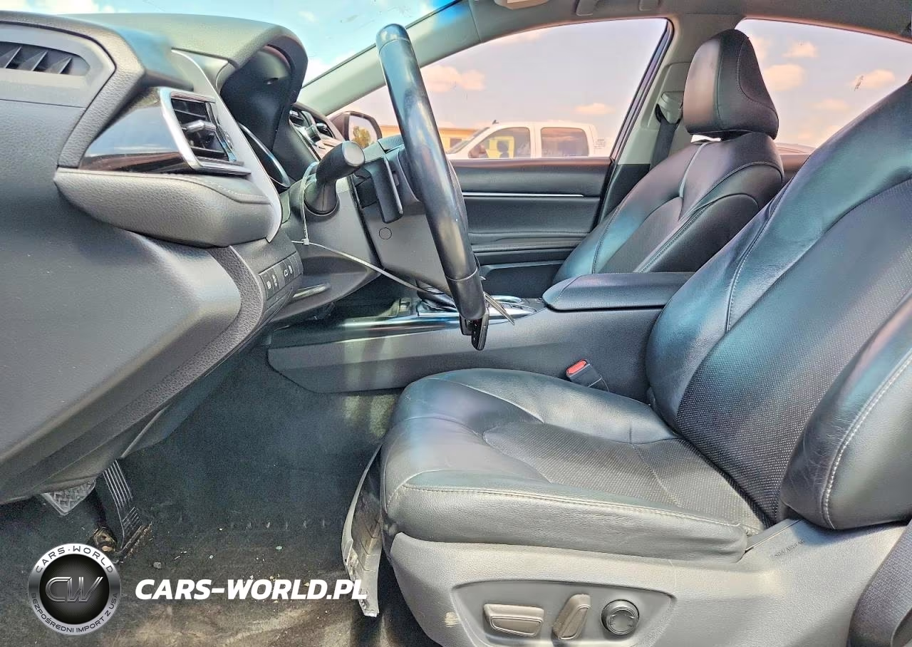 2018 Toyota Camry Xse VIN:4T1B61HK3JU625100 - 7
