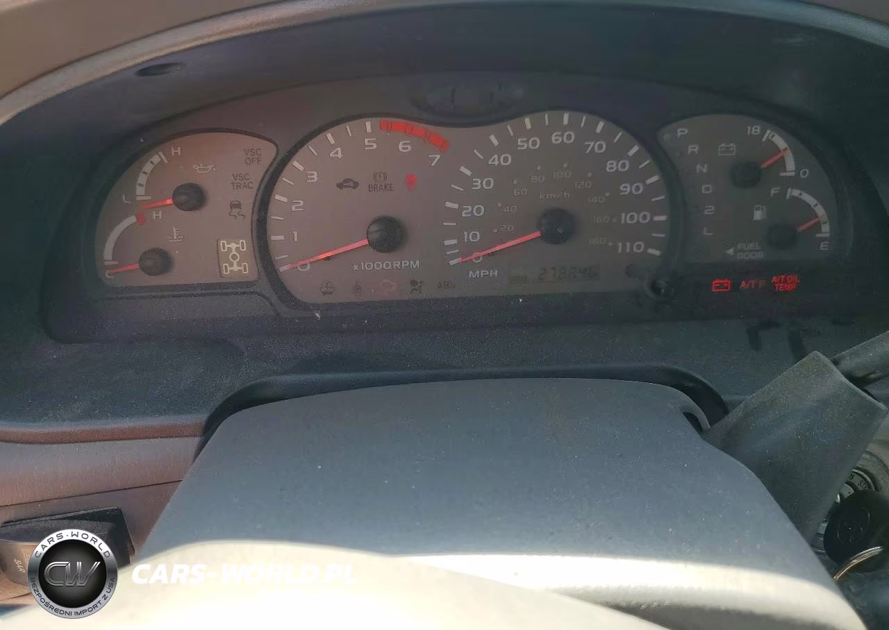 2002 Toyota Sequoia Sr5 VIN:5TDBT44A72S096123 - 9