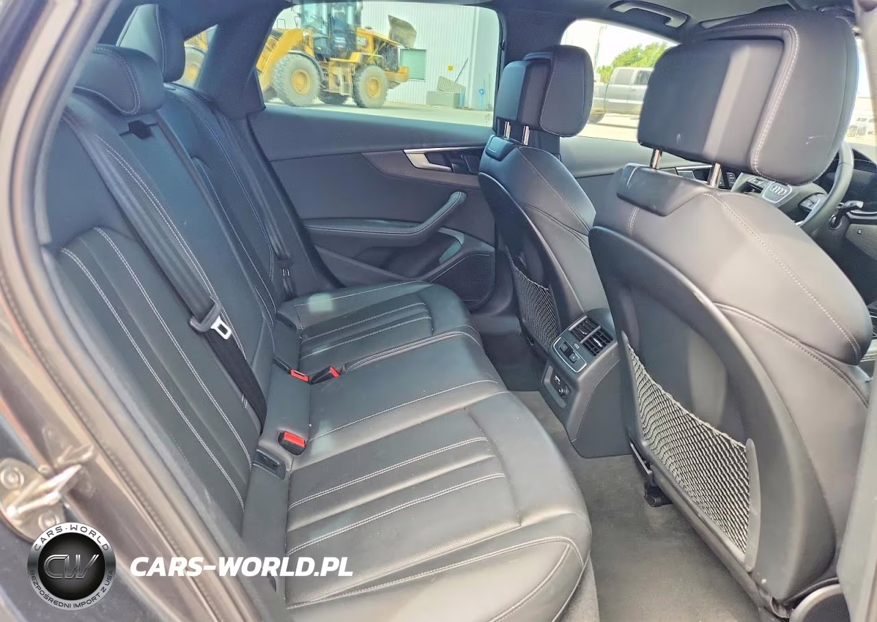 2023 Audi A4 Premium Plus 45 VIN:WAUEAAF43PN011118 - 10