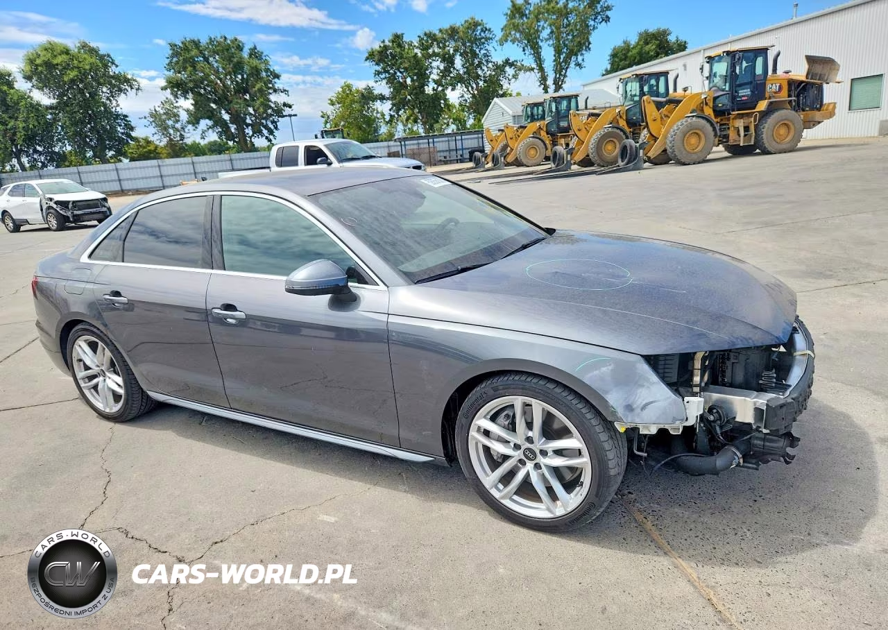 2023 Audi A4 Premium Plus 45 VIN:WAUEAAF43PN011118 - 4