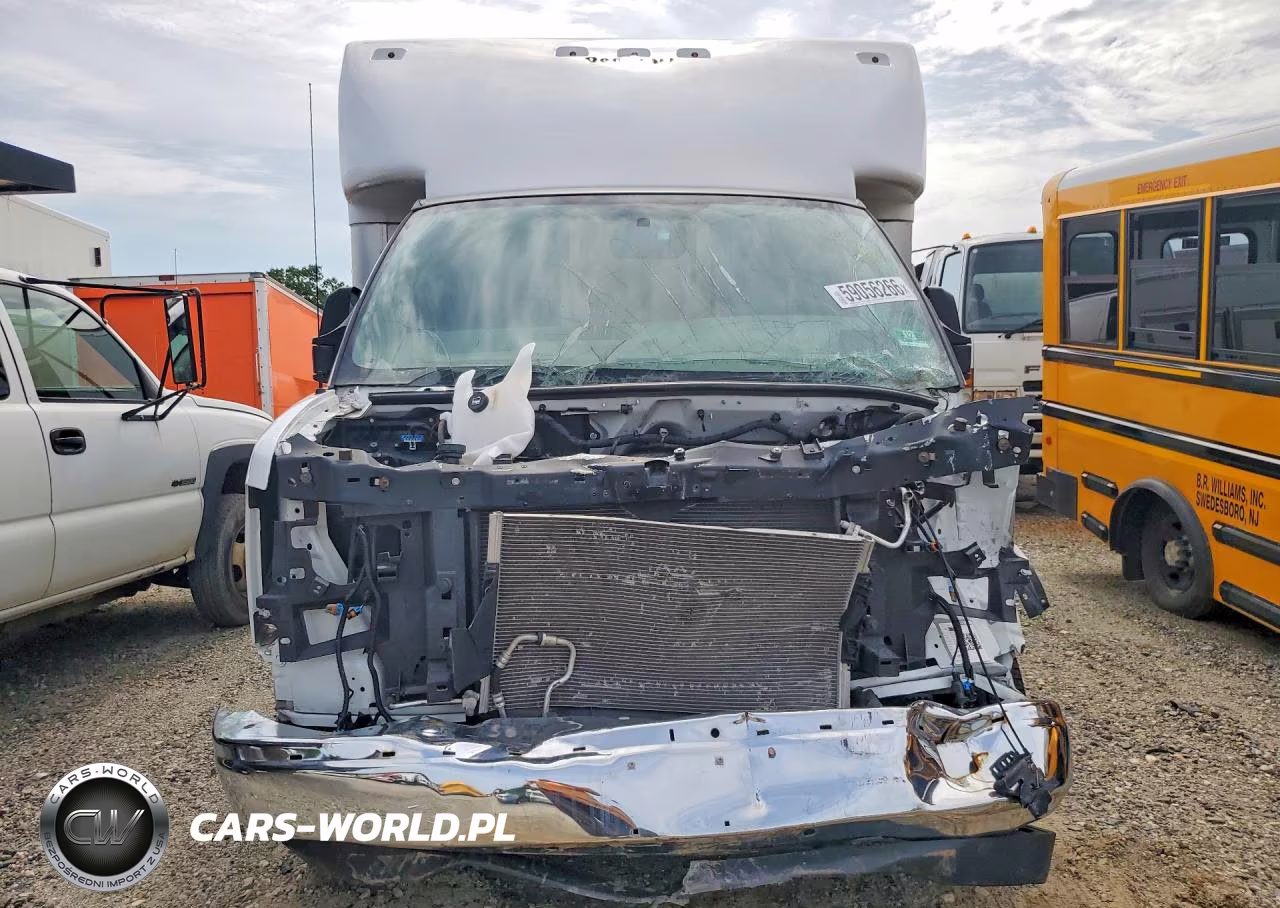 2023 Chevrolet Express G4500 VIN:1HA6GUC73PN016773 - 5