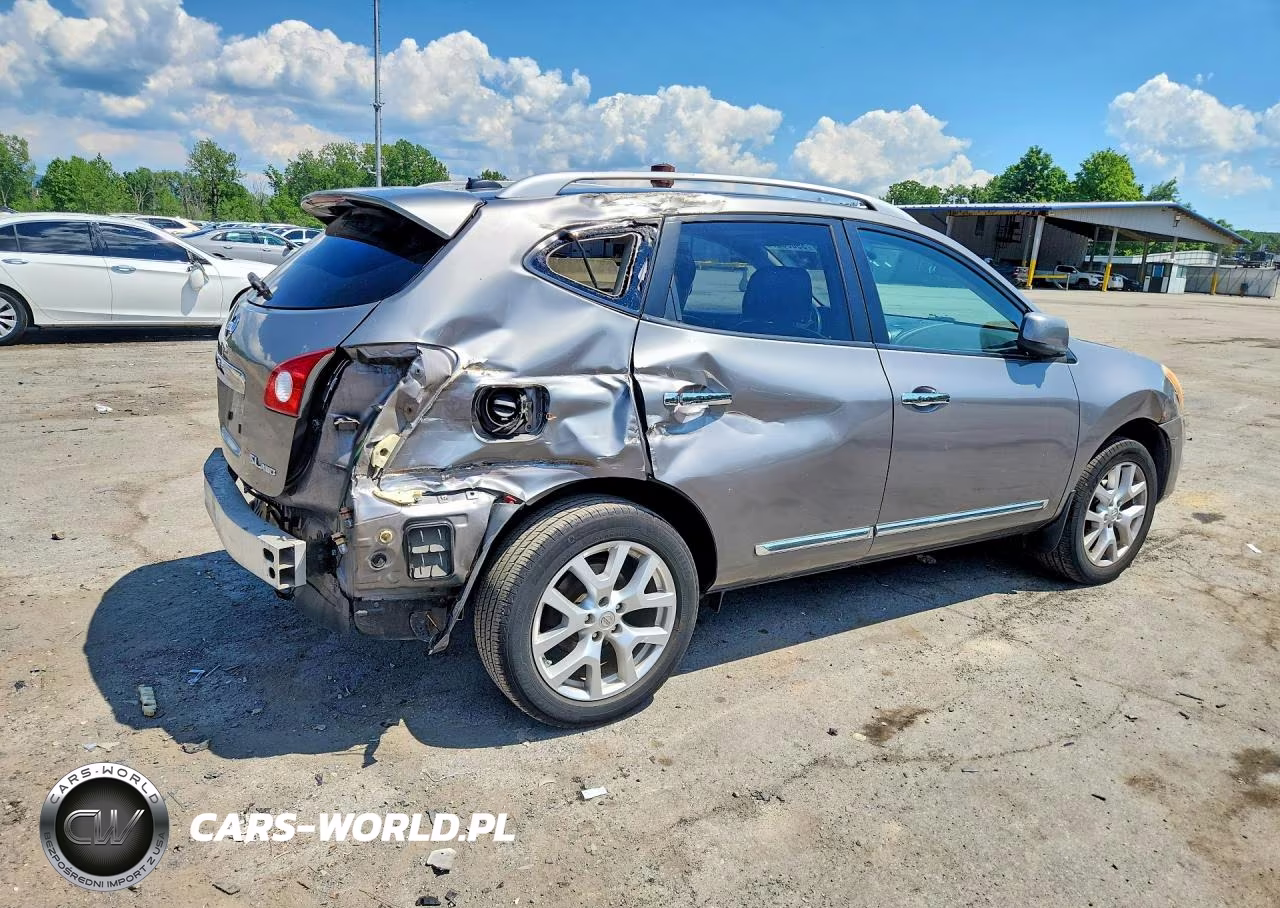 2011 Nissan Rogue S VIN:JN8AS5MVXBW281729 - 3
