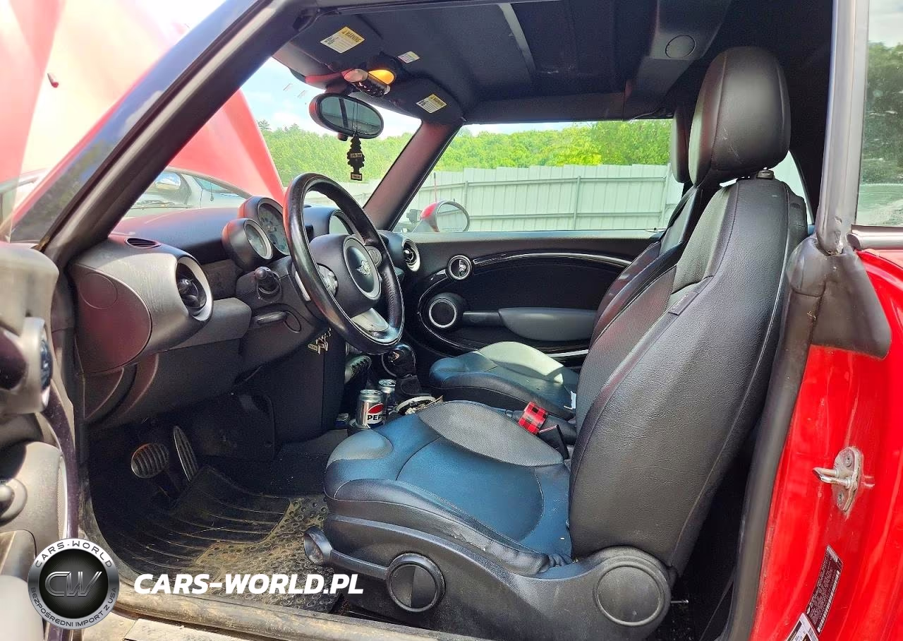 2009 Mini Cooper S VIN:WMWMS33539TG89905 - 7