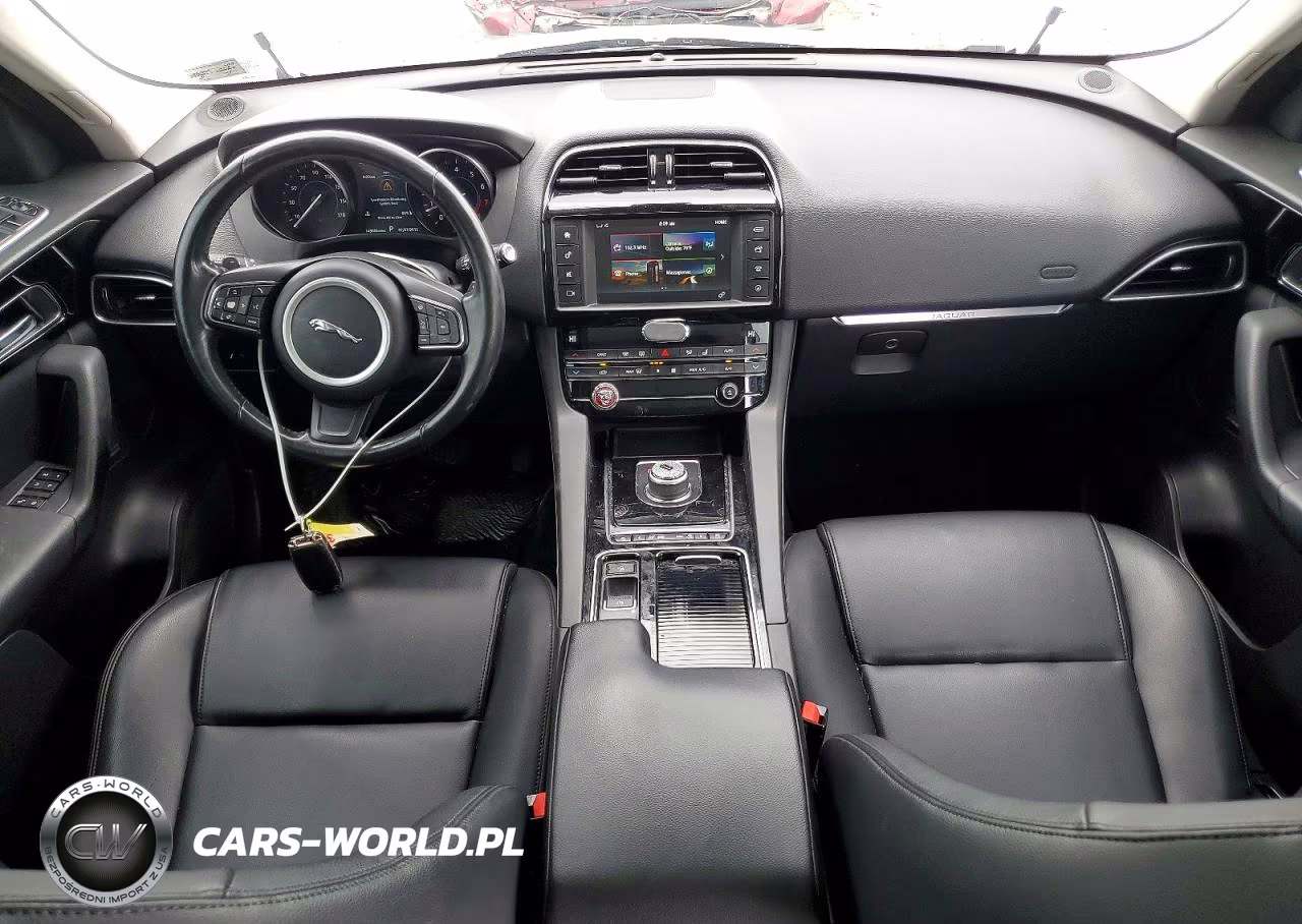2018 Jaguar F-Pace Premium VIN:SADCJ2FX5JA320179 - 8