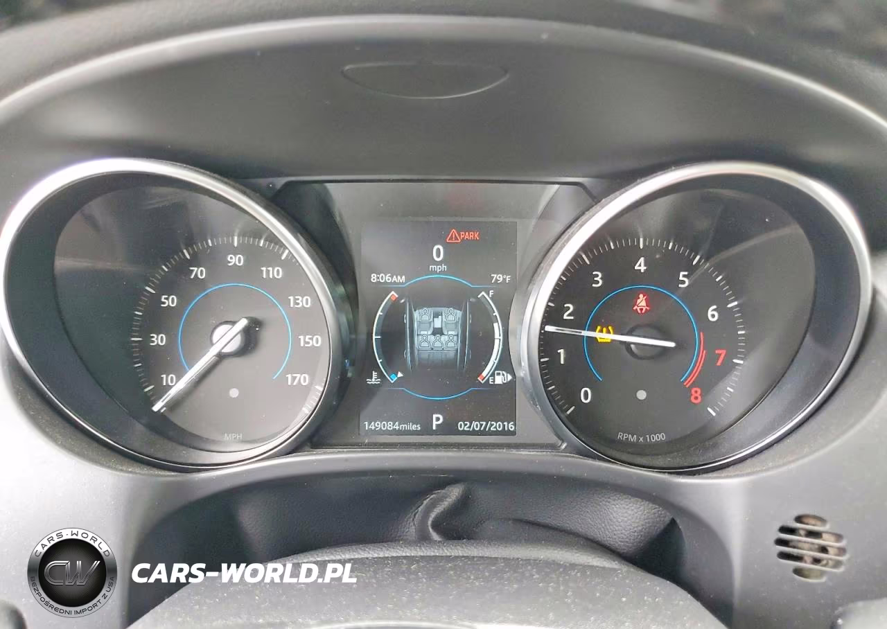 2018 Jaguar F-Pace Premium VIN:SADCJ2FX5JA320179 - 9