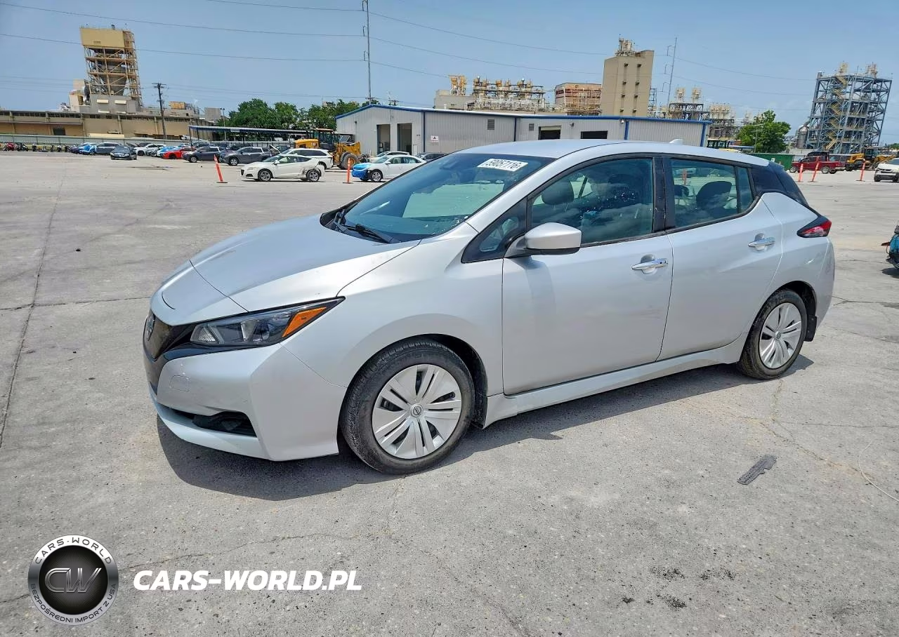2023 Nissan Leaf S