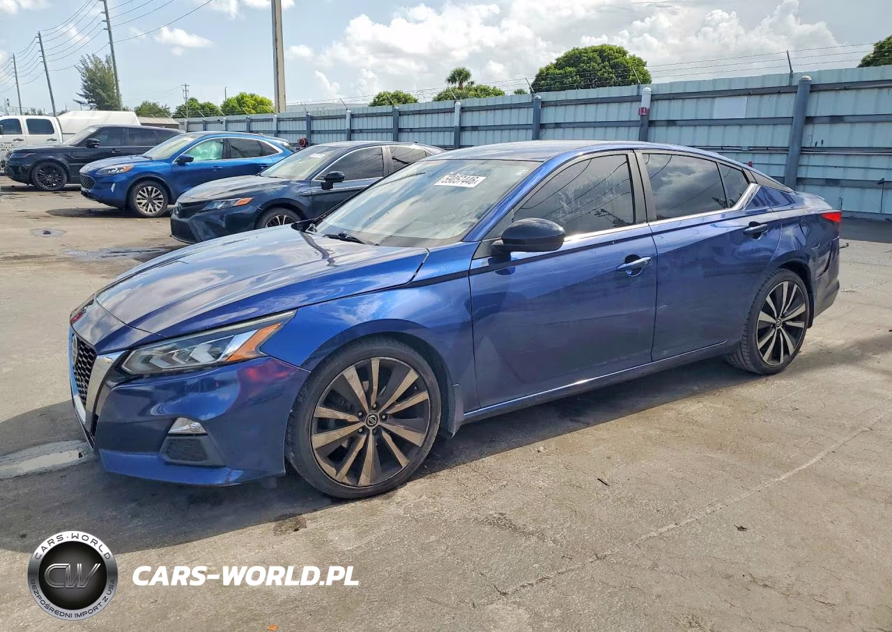 2019 Nissan Altima Sr – zdjęcie 1 z 12