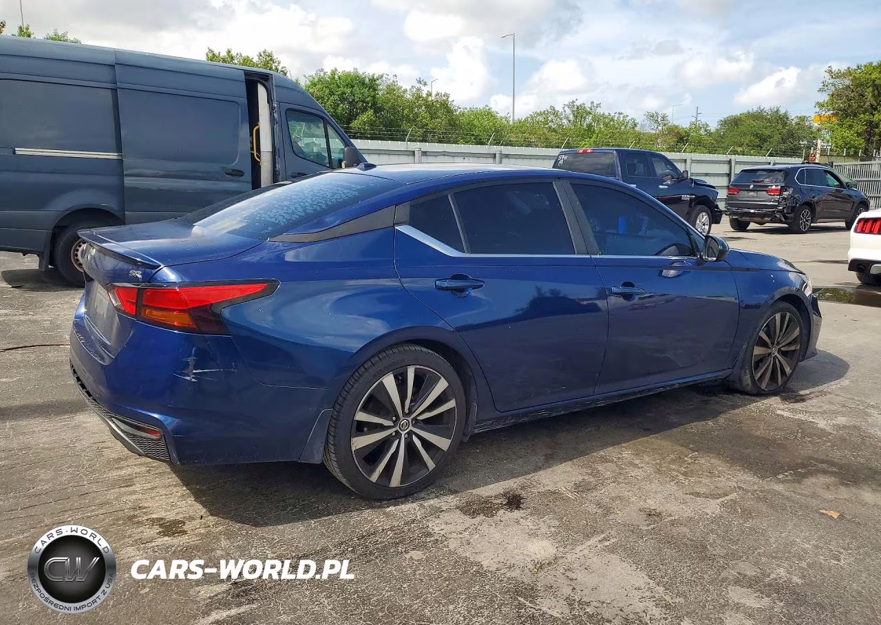 2019 Nissan Altima Sr VIN:1N4BL4CV3KC117982 - 3